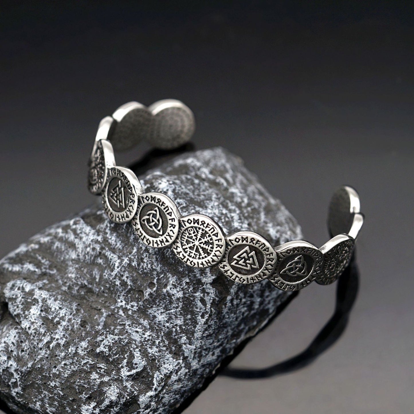 Planderful Odin Rune Viking Bracelet Unisex Titanium Steel Retro Opening Protection Symbol