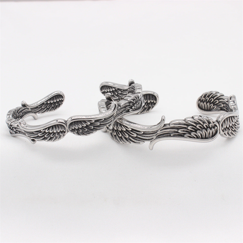 Planderful Everyday Genie – Retro Angel Wings Titanium Steel Bracelet