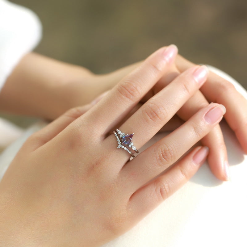 Planderful Jewelry Alexandrite Ring In Sterling Silver Geometric V Shape Stackable Band