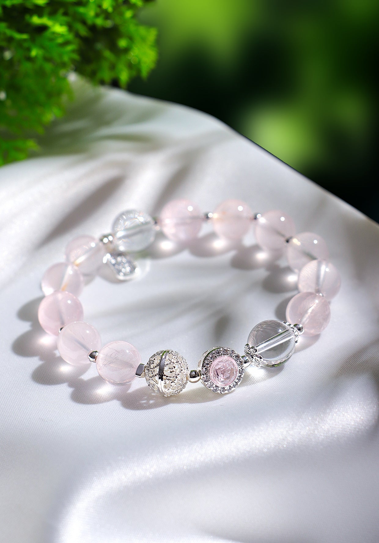 Planderful Fortune's Favor Bracelet – Fresh and Sweet Pink Crystal Design