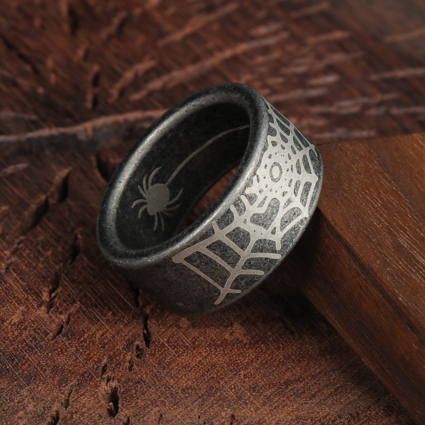 Planderful Spider Web Titanium Steel Ring 10MM Men Edition