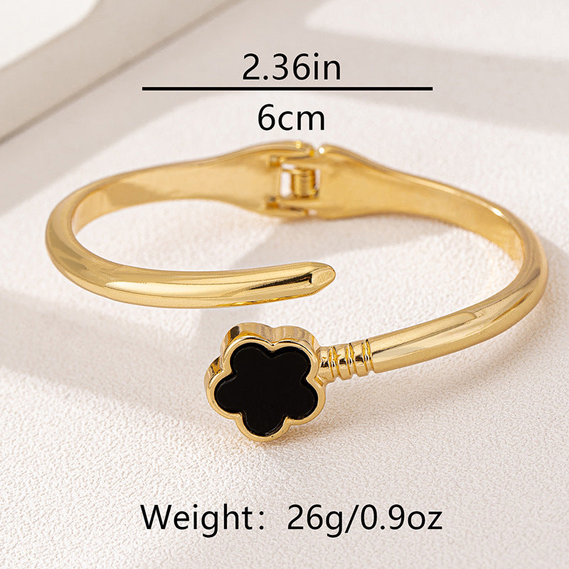 Planderful Vienna Verve Bracelet – Versatile Metal Classic Design