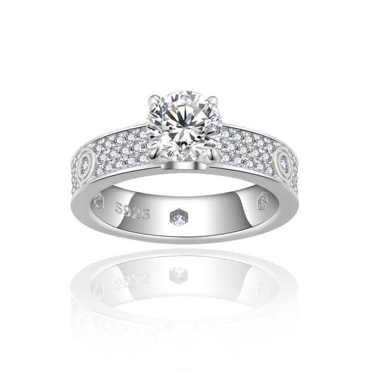 Planderful Moissanite Ring 1 Carat Round Brilliant DVVS3EX S925 Sterling Silver Engagement Ring For Her