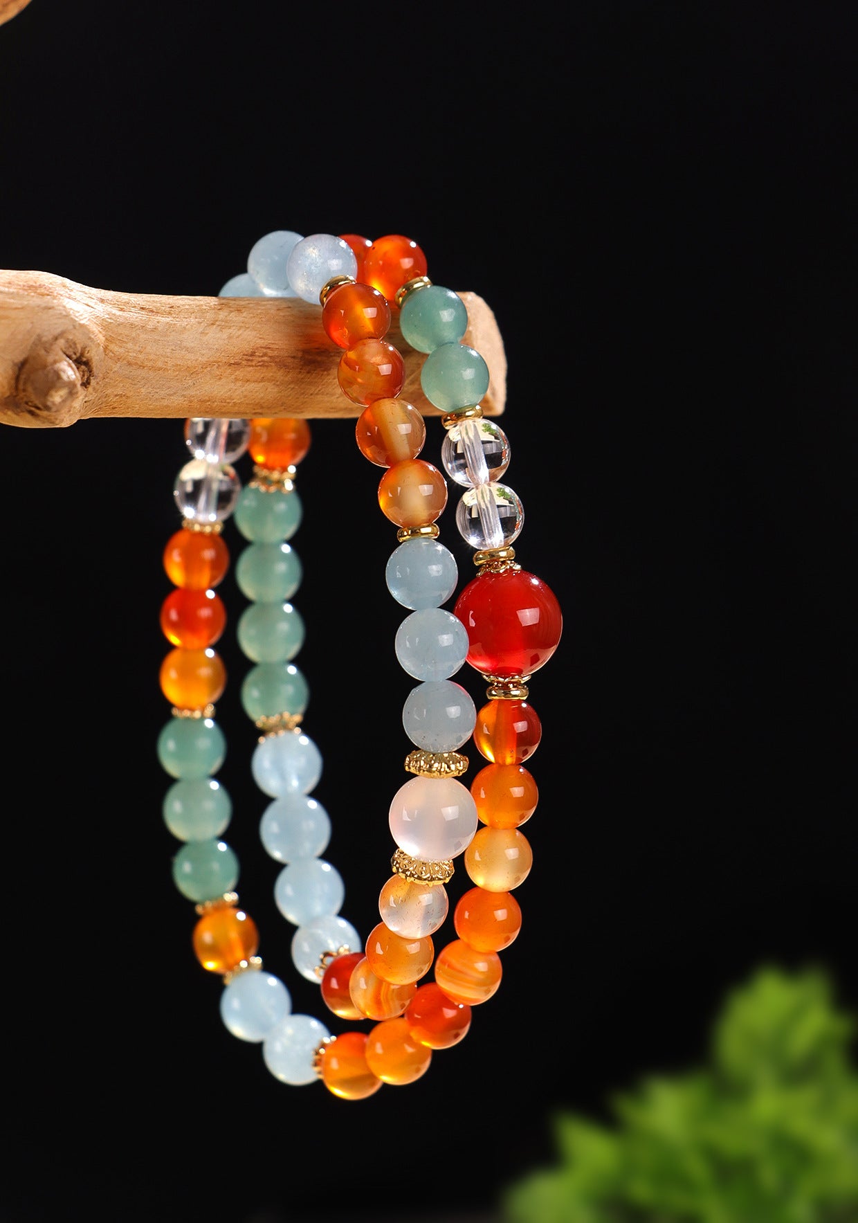 Planderful Fortune's Favor Bracelet – Elegant Double Circle Design with Aquamarine and White Crystals