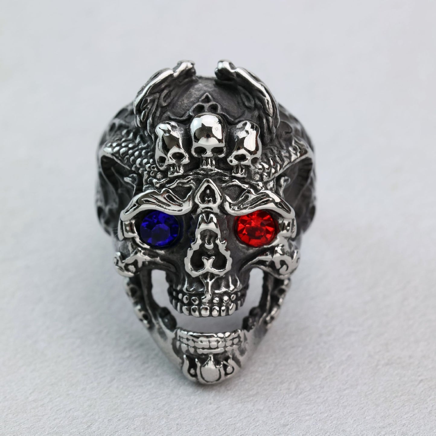 Planderful Vintage Titanium Steel Skull Ring With Blue Red Zircon Eyes For Men Bold Gothic Jewelry