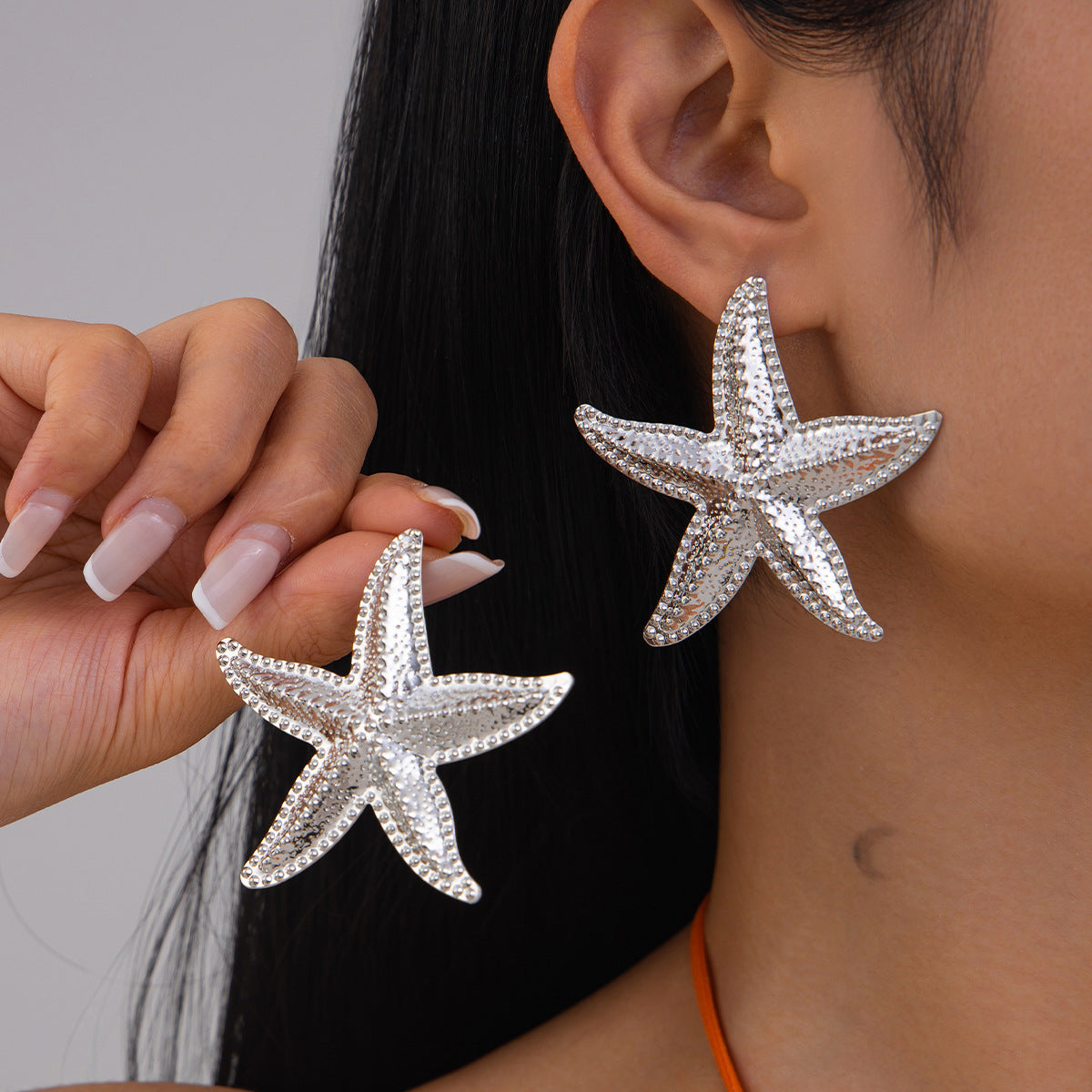 Planderful Vienna Verve Starfish Stud Earrings – Versatile Ocean-Inspired Design