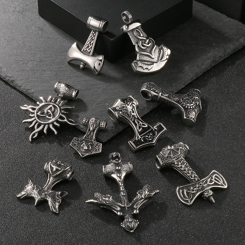 Planderful Dark Wolf Head Pendant Men Titanium Steel