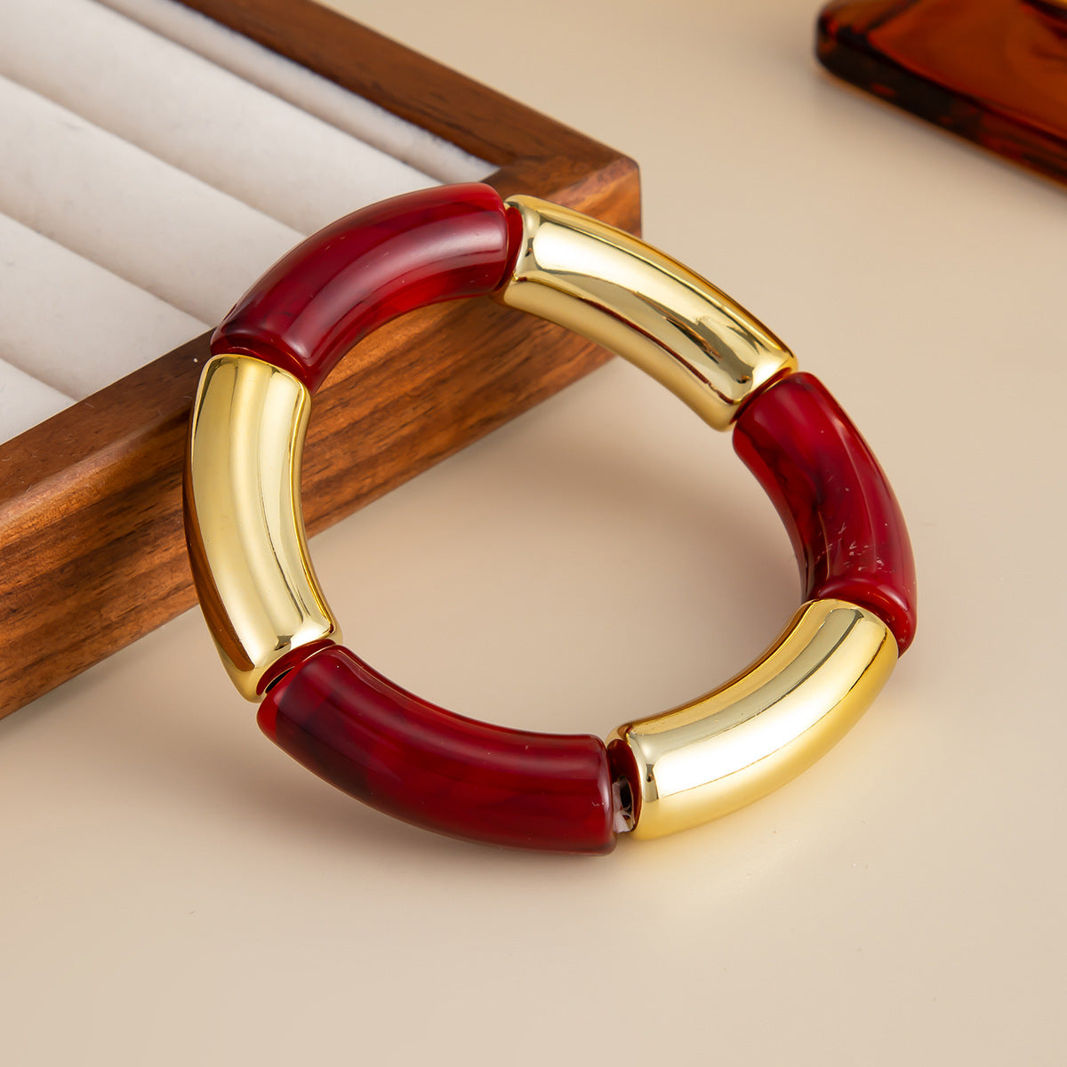 Planderful Vienna Verve Burgundy Elastic Bracelet For Women Irregular Smudge Design Statement Jewelry