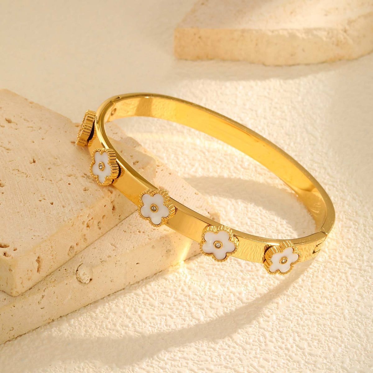 Flower Shell Adjustable Stainless Steel Bracelet Unisex