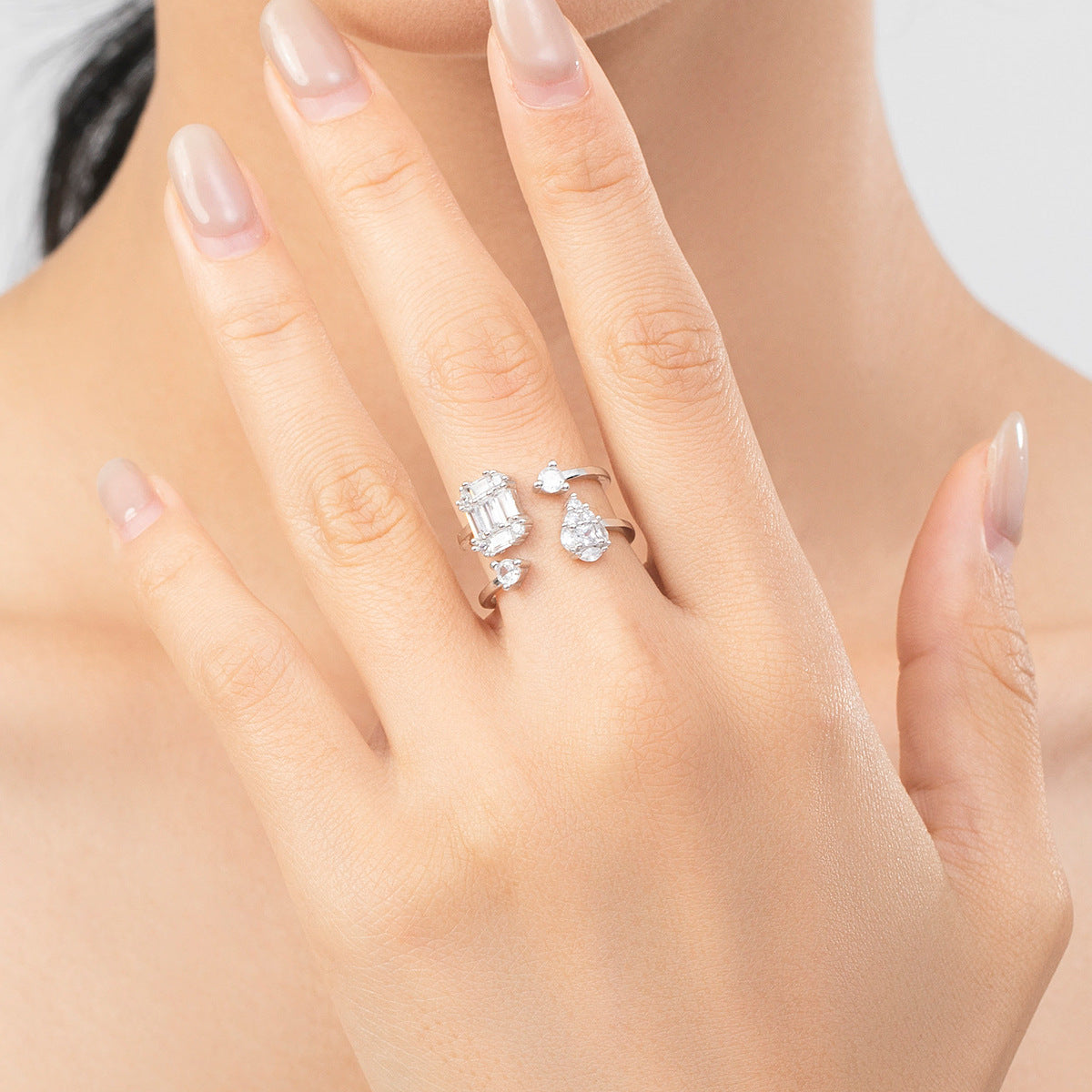 Luxurious Double Layer Geometric Zircon Ring for Women