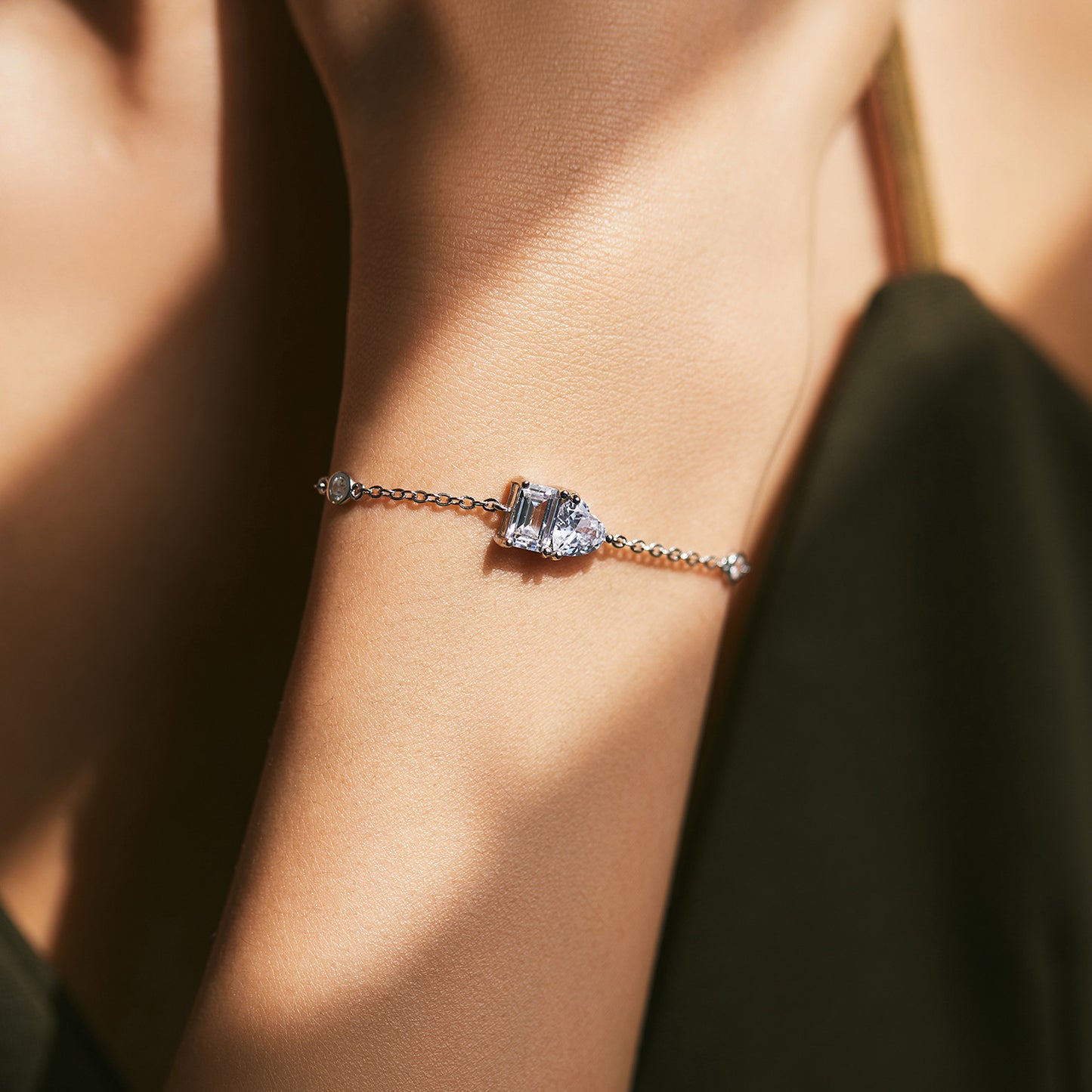 Luxurious Zircon Sterling Silver Bracelet for Women by Planderful Collection