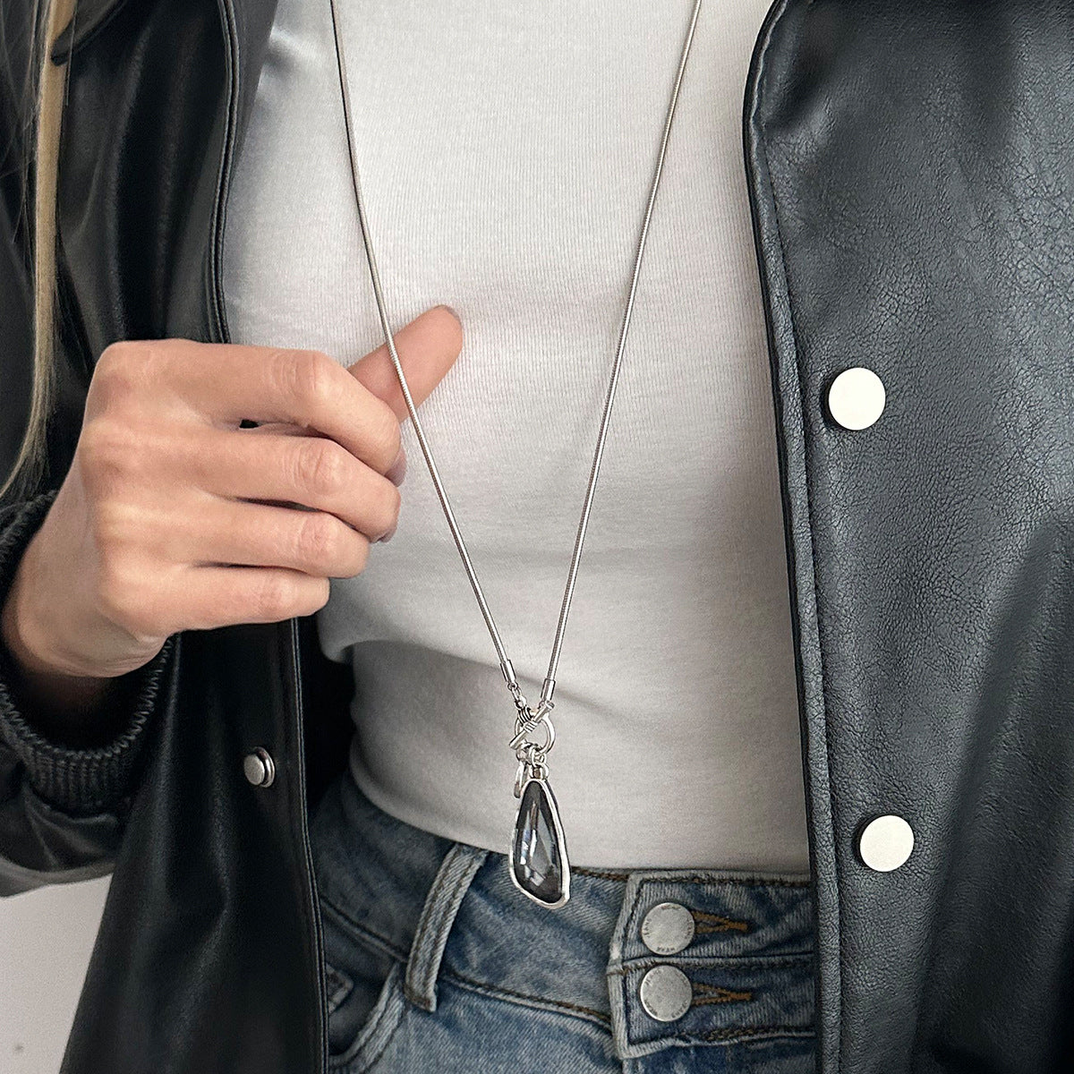 Water Drop Gem Pendant Necklace Street Long Snake Bone Chain Winding