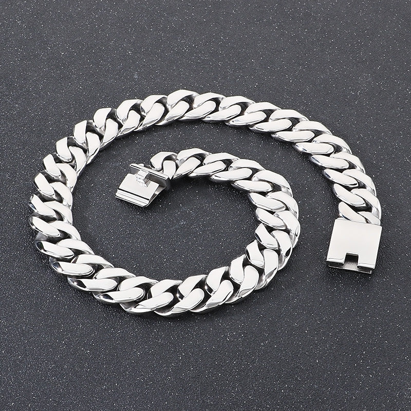 Planderful Everyday Genie Cuban Chain Mens Necklace Titanium