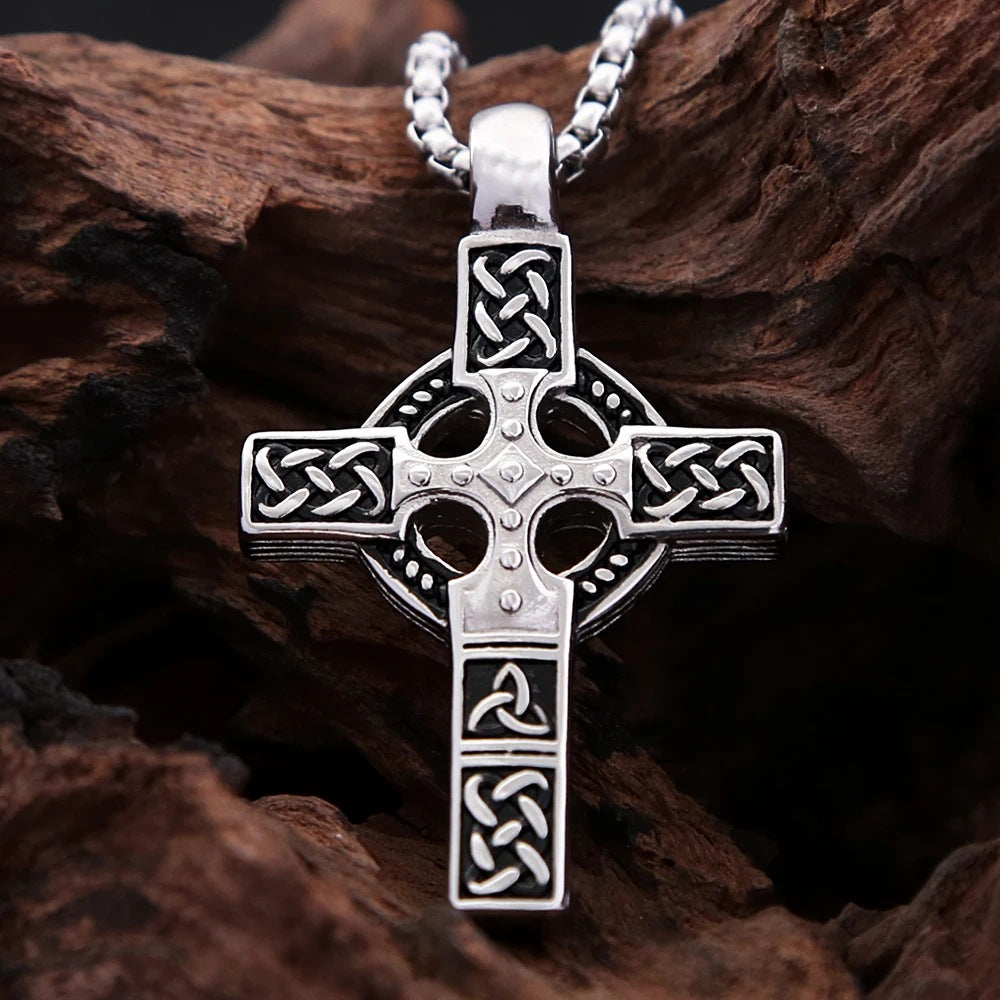 1. Planderful Celtic Knot Necklace in Stainless Steel with Personalized Engraving for Men Gift