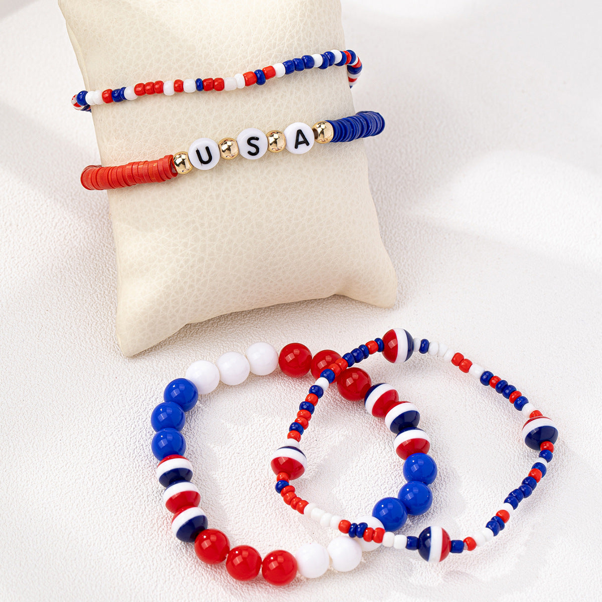 Planderful Vienna Verve Bracelet Set – Stylish American Independence Day Design