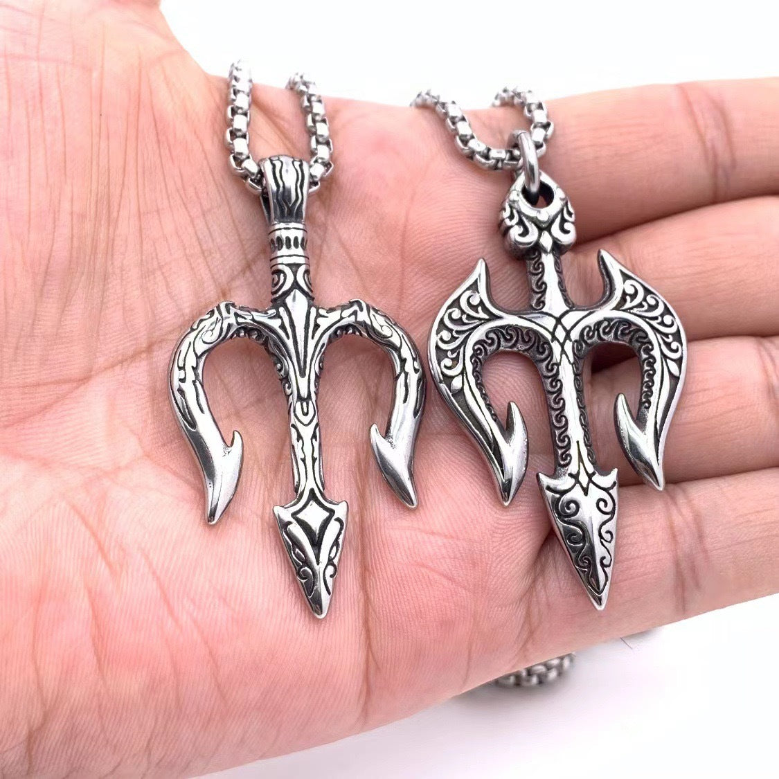 Planderful Stainless Steel Men Necklace Personalized Retro Aquaman Trident Hip Hop Pendant