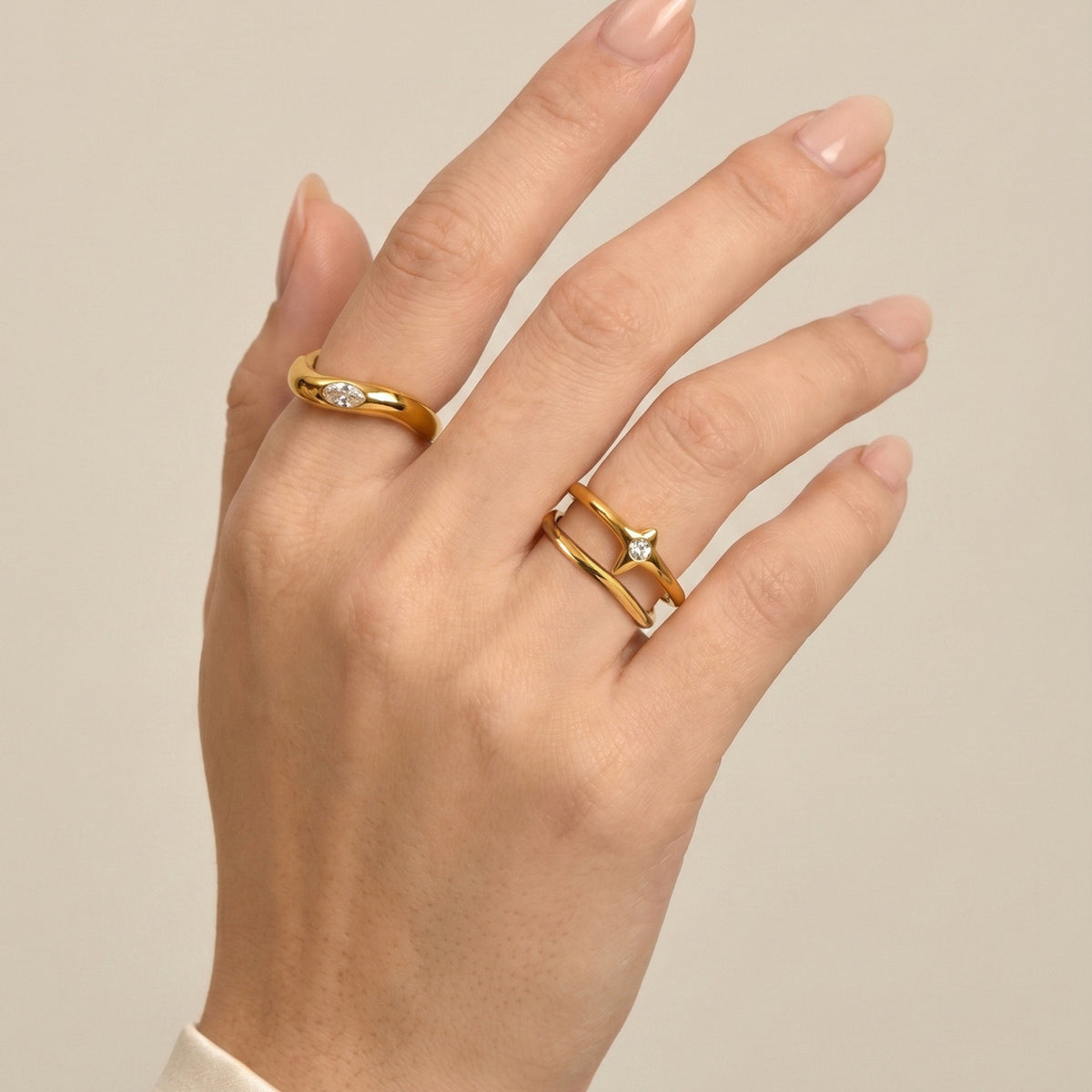 Unique Design Index Finger Ring Stainless Steel Irregular Double Layer Quadrangram Zircon