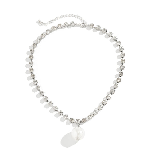 Chic Metal Chain Necklace with Imitation Pearl Pendant and Diamonds