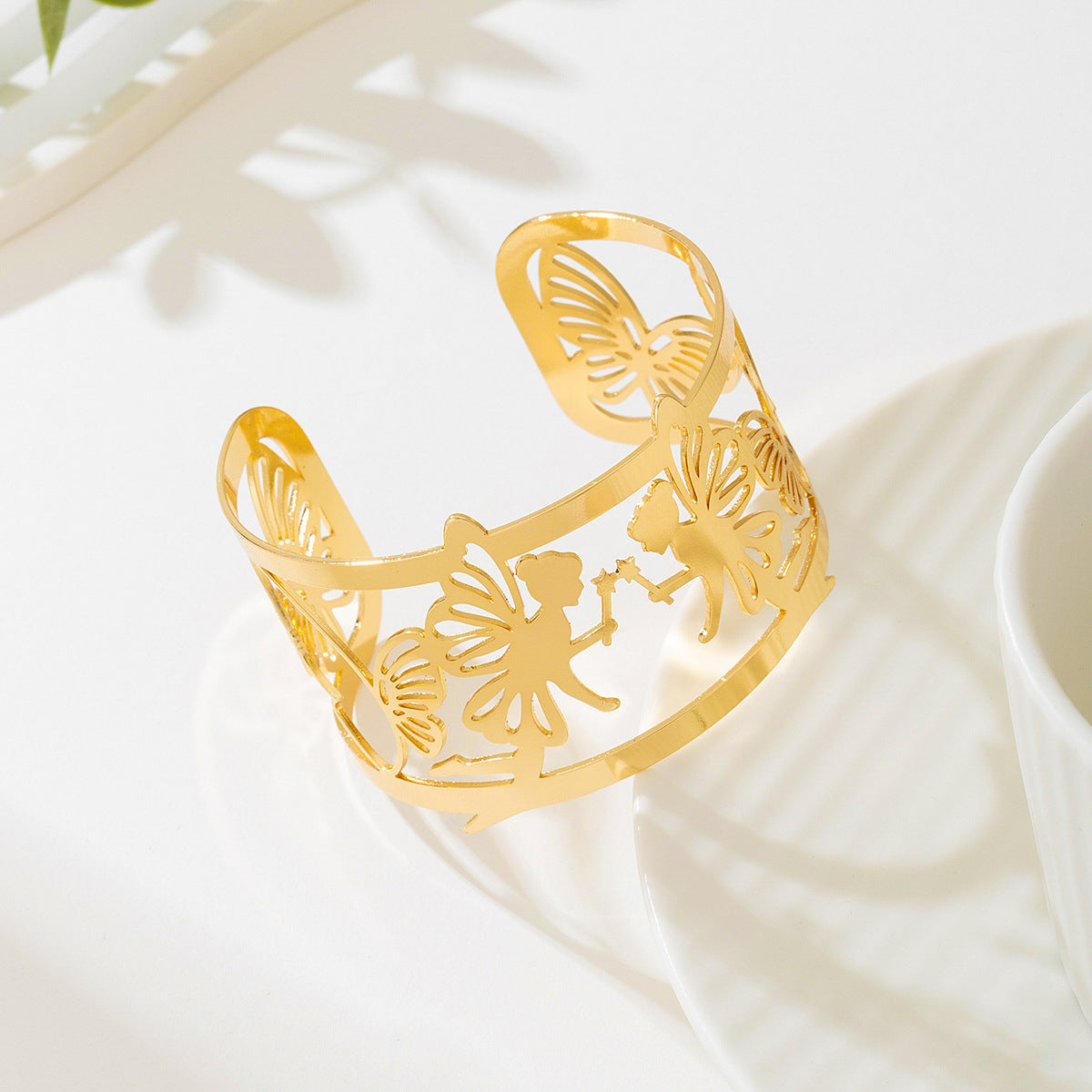 Planderful Vienna Verve Jewelry Set – Personalized Retro Metal Butterfly Design