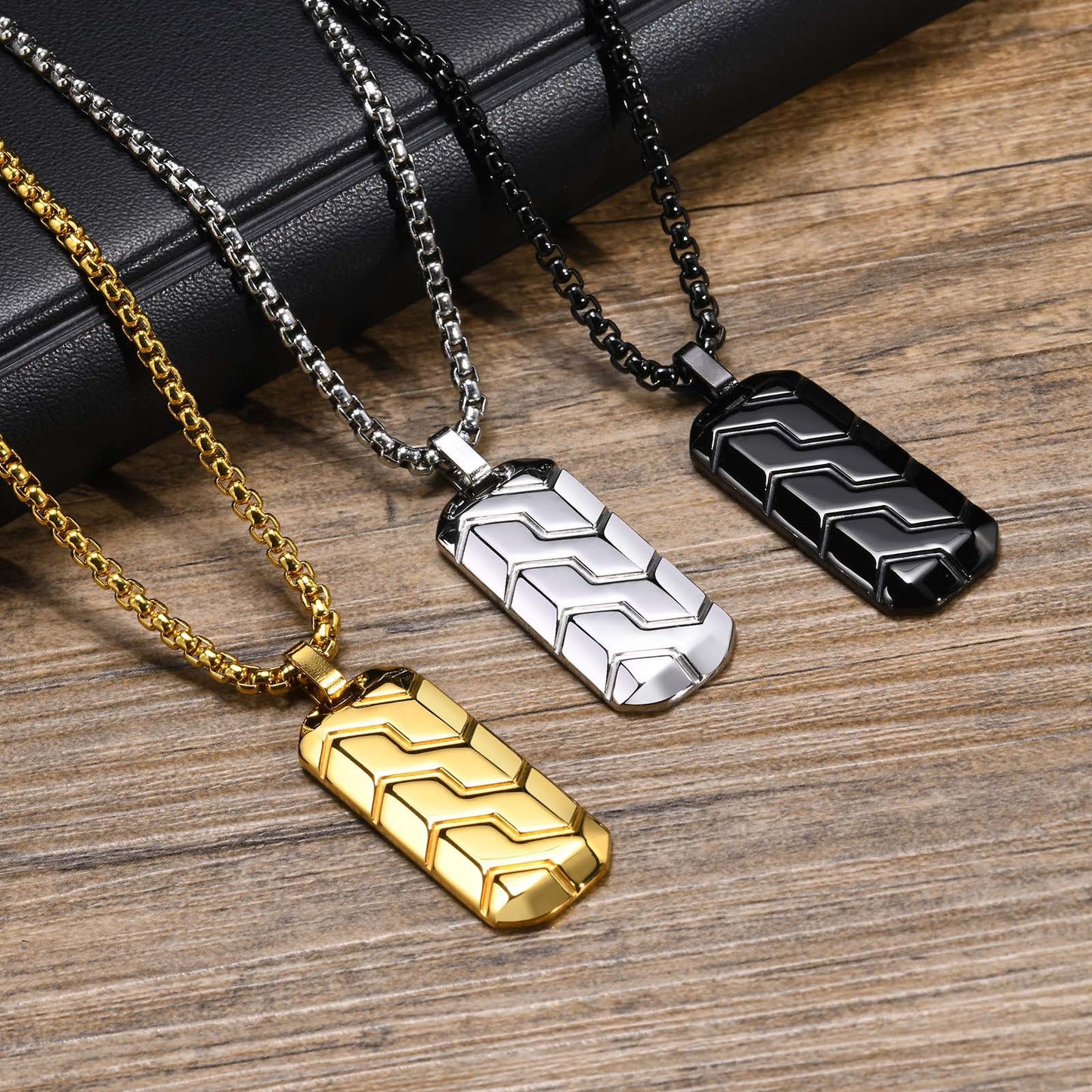 Stainless Steel Geometric Tire Pattern Men's Pendant Necklace