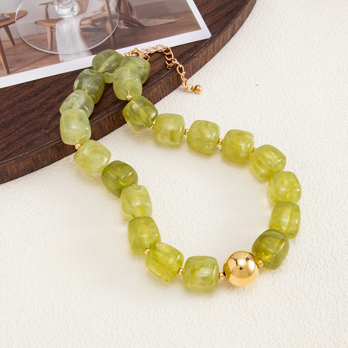 Design Color Resin Beaded Necklace Holiday Style Smudged Multi-Color Collarbone Necklace