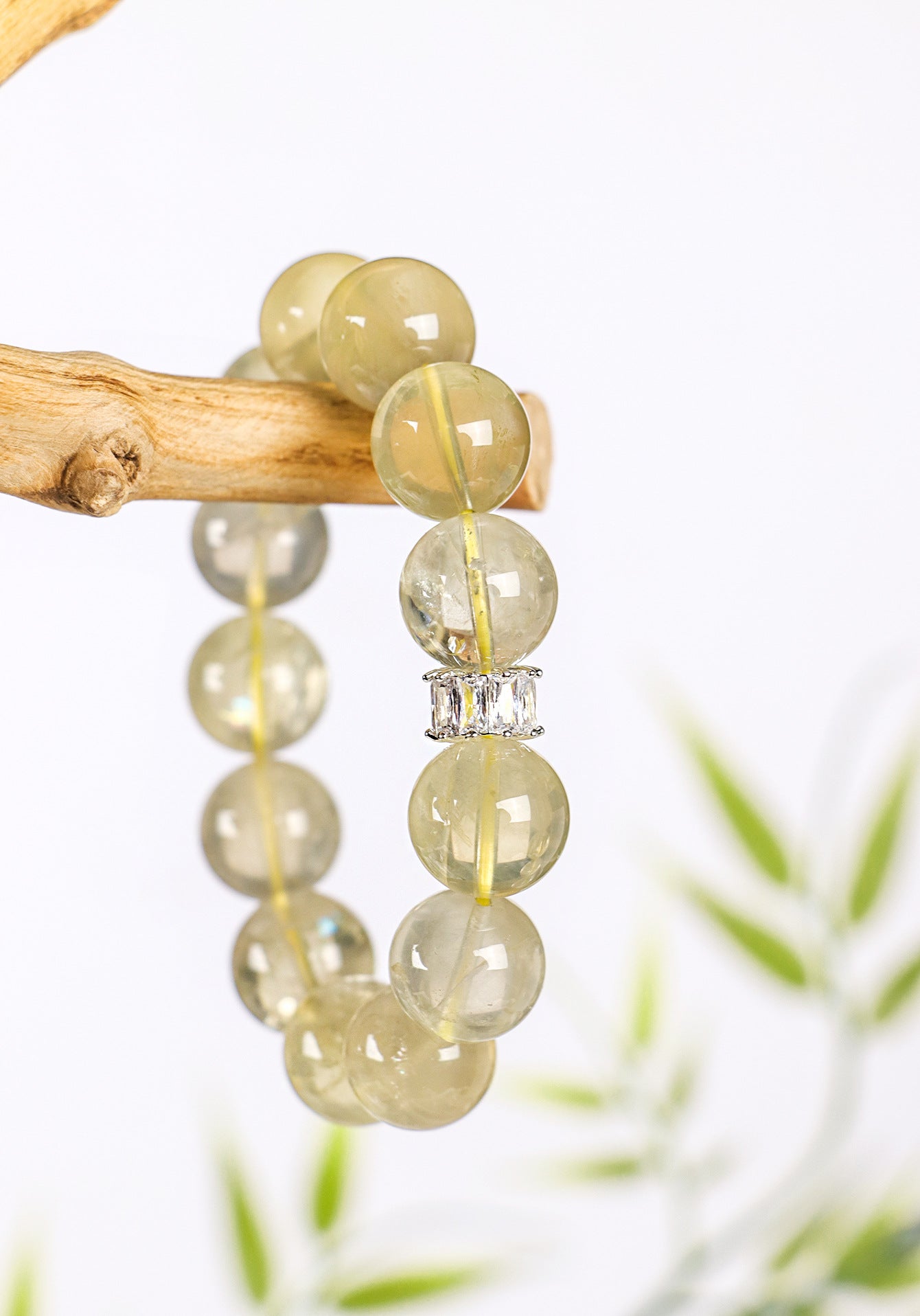 Planderful Fortune's Favor Bracelet – High-Quality Natural Lemon Crystal