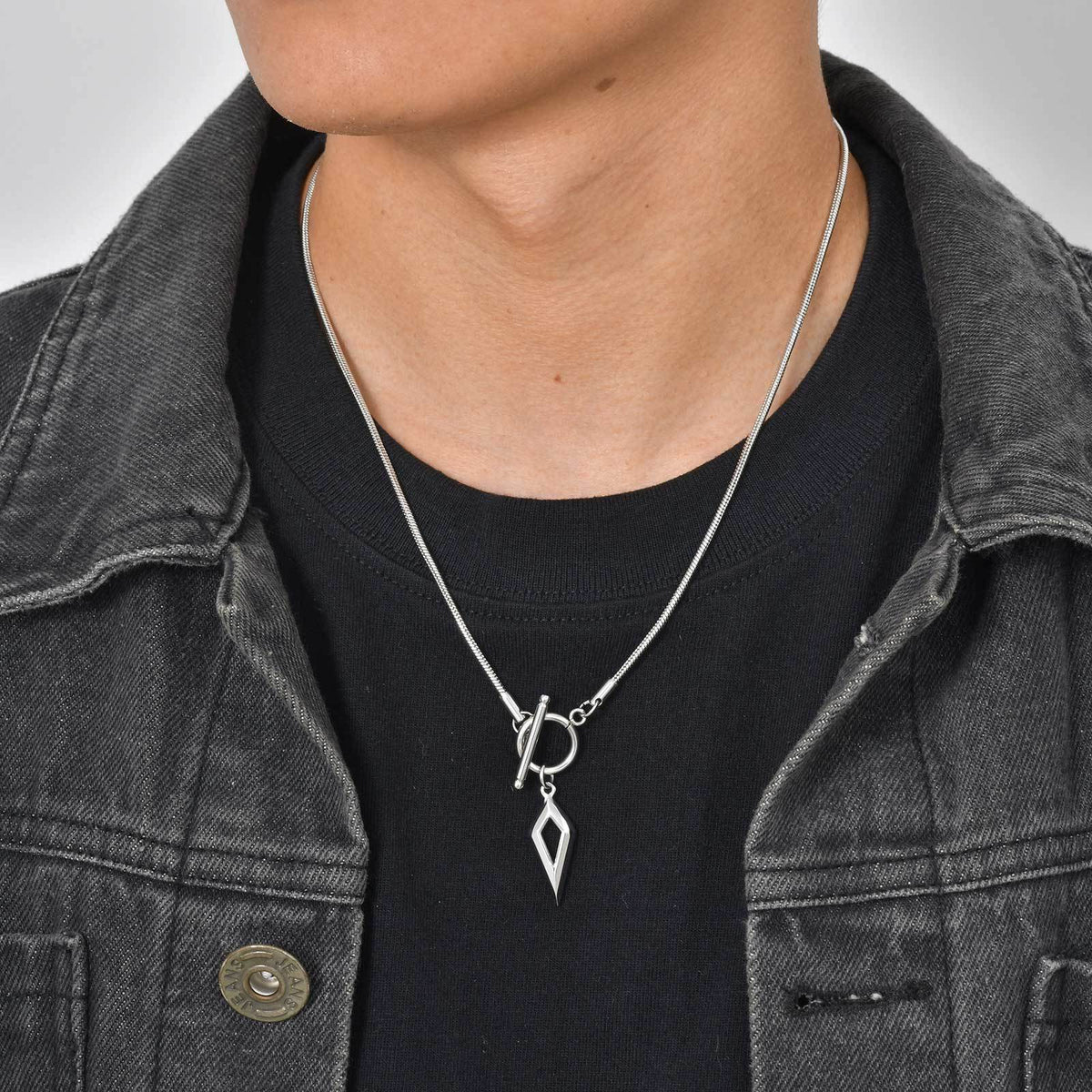 Stainless Steel Round Snake Chain Toggle Clasp Tetragonal Star Minimalist Pendant – Necklace