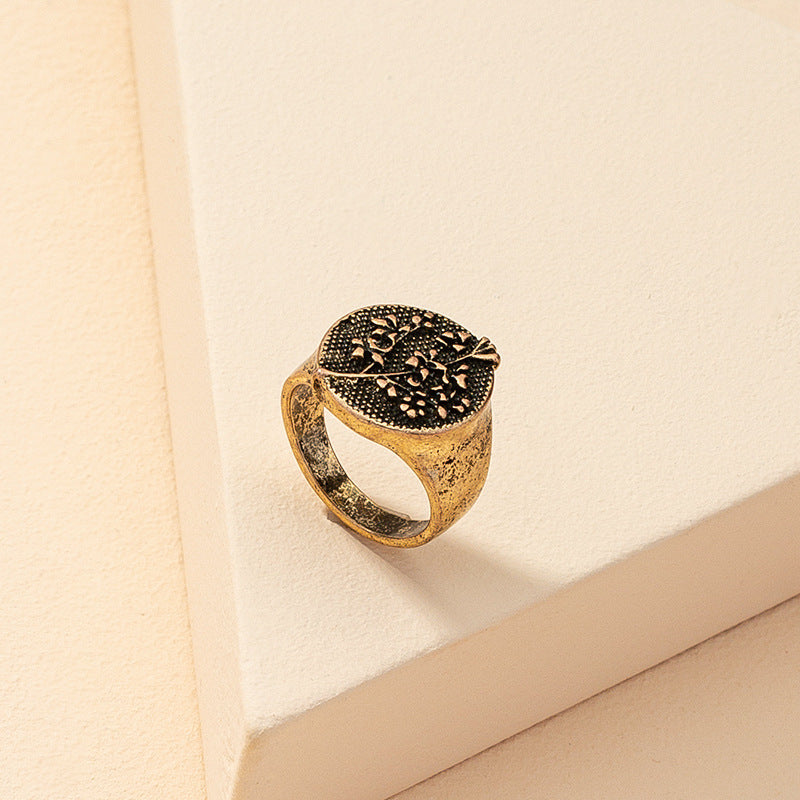 Floral Retro Ring - Vienna Verve Collection