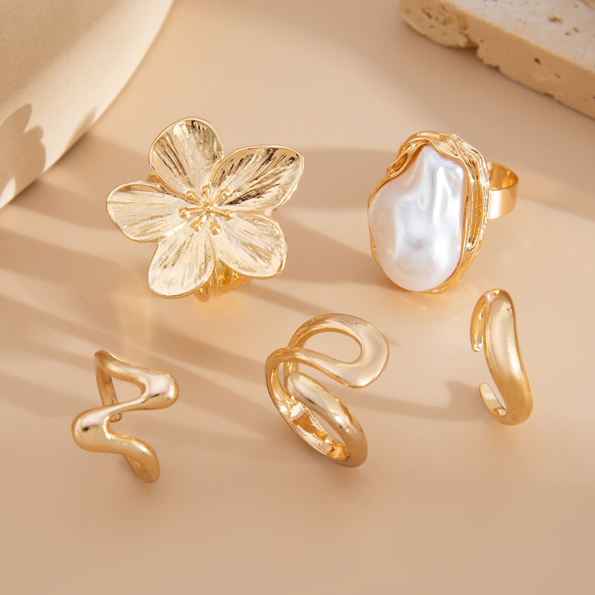 Planderful Vienna Verve Ring Set – Elegant Micro-Inlaid Design