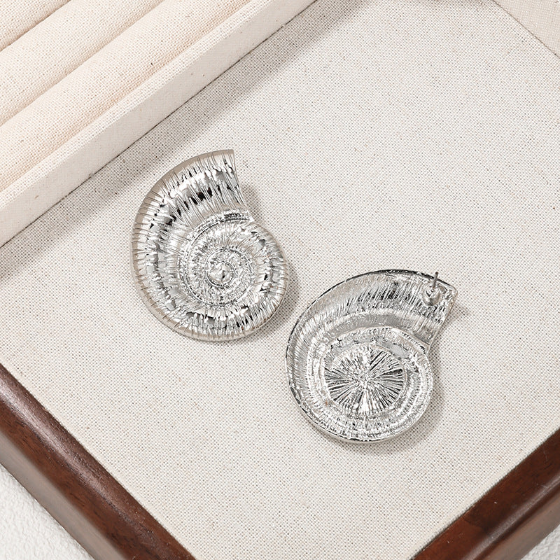 European & American Fusion Vienna Verve Metal Earrings