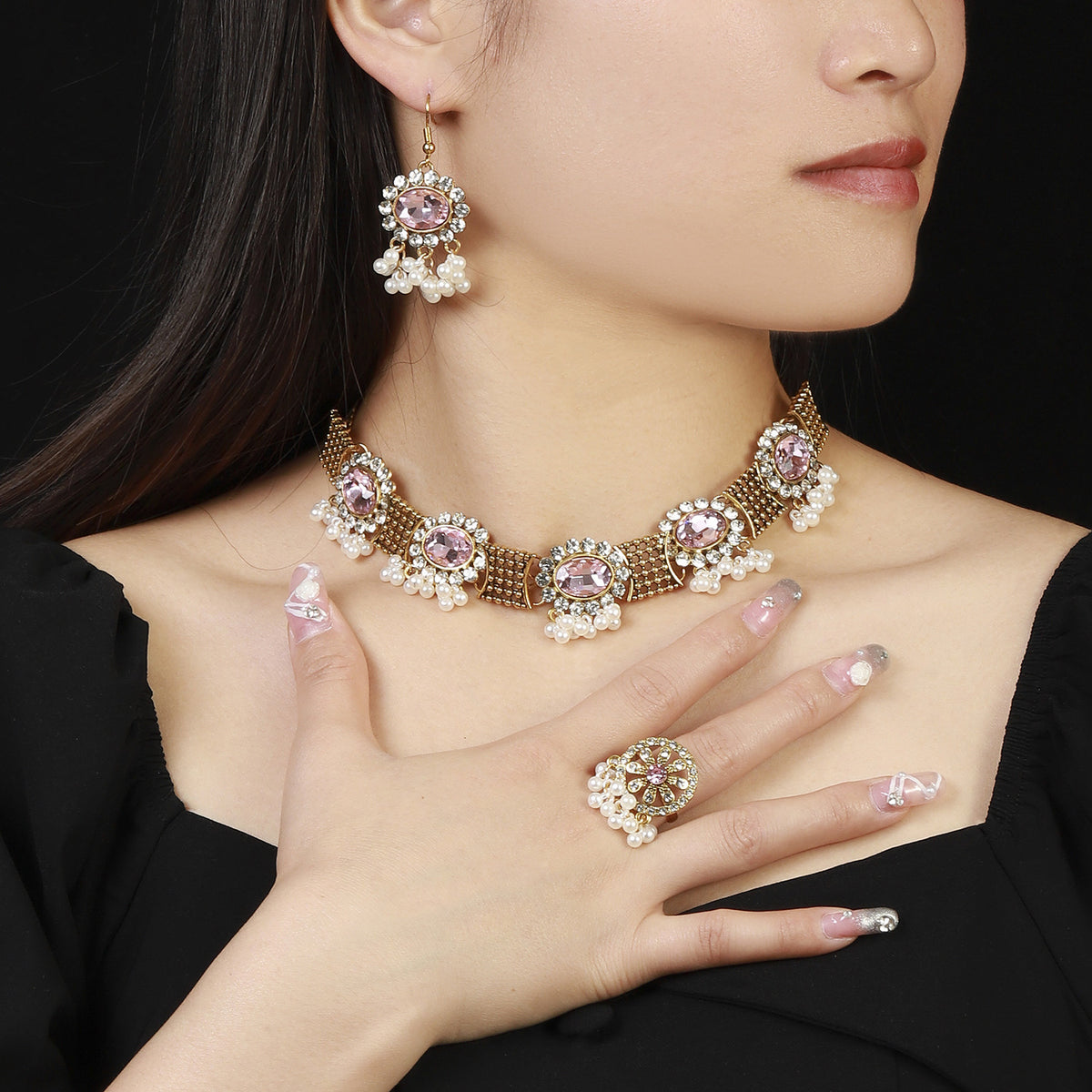 Savanna Rhythms Alloy Jewelry Set with Tassels and Rhinestones