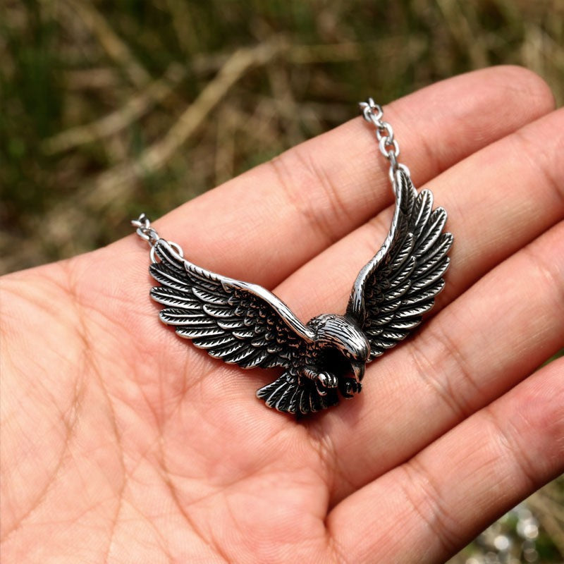 Vintage Stainless Steel Eagle Pendant Necklace for Men - Trendy Titanium Steel Jewelry