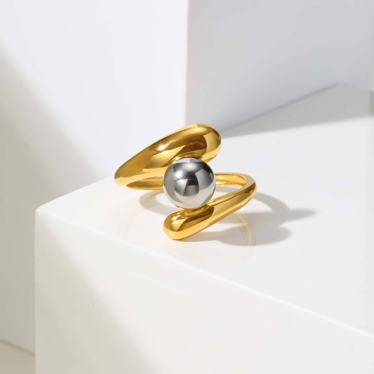 Stainless Steel Irregular Line Steel Ball Open Ring Gold