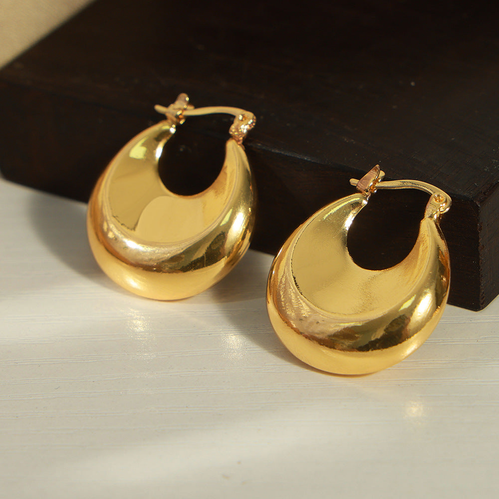 Golden Geometric U-Shaped Earrings - Stylish Women's Niche Jewelry
