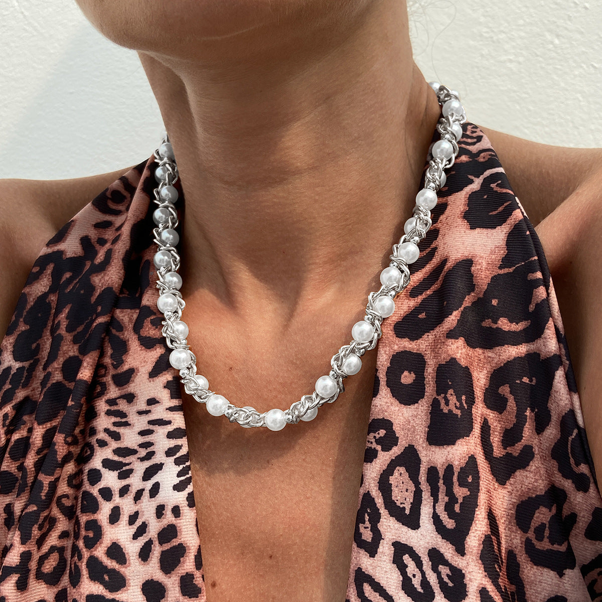 European and American necklace cross-border simple chain winding imitation pearl necklace, temperament business beaded items jewelry women