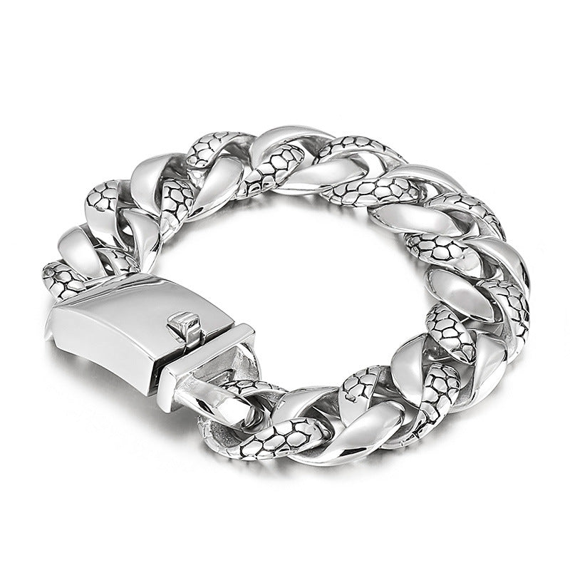 Snake Pattern Titanium Steel Men's Bracelet - Stylish and Customizable Design from Planderful Collection