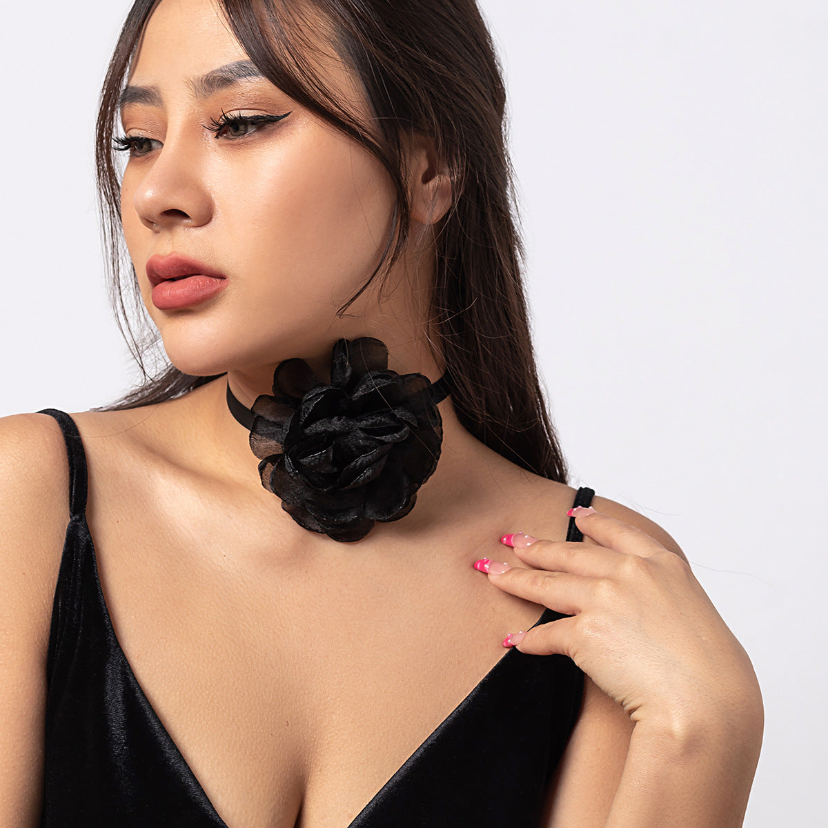 Exquisite Handmade Mesh Flower Choker Necklace with Custom Ribbon Closure, Large Blossom, High-Quality Imported Jewelry