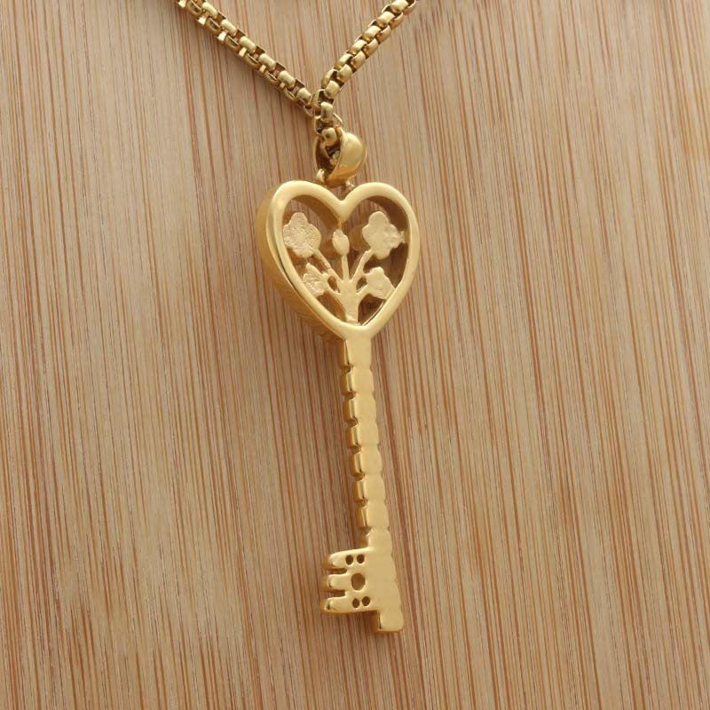 Personalized Retro Punk Flower Key Pendant Necklace in Titanium Steel for Women