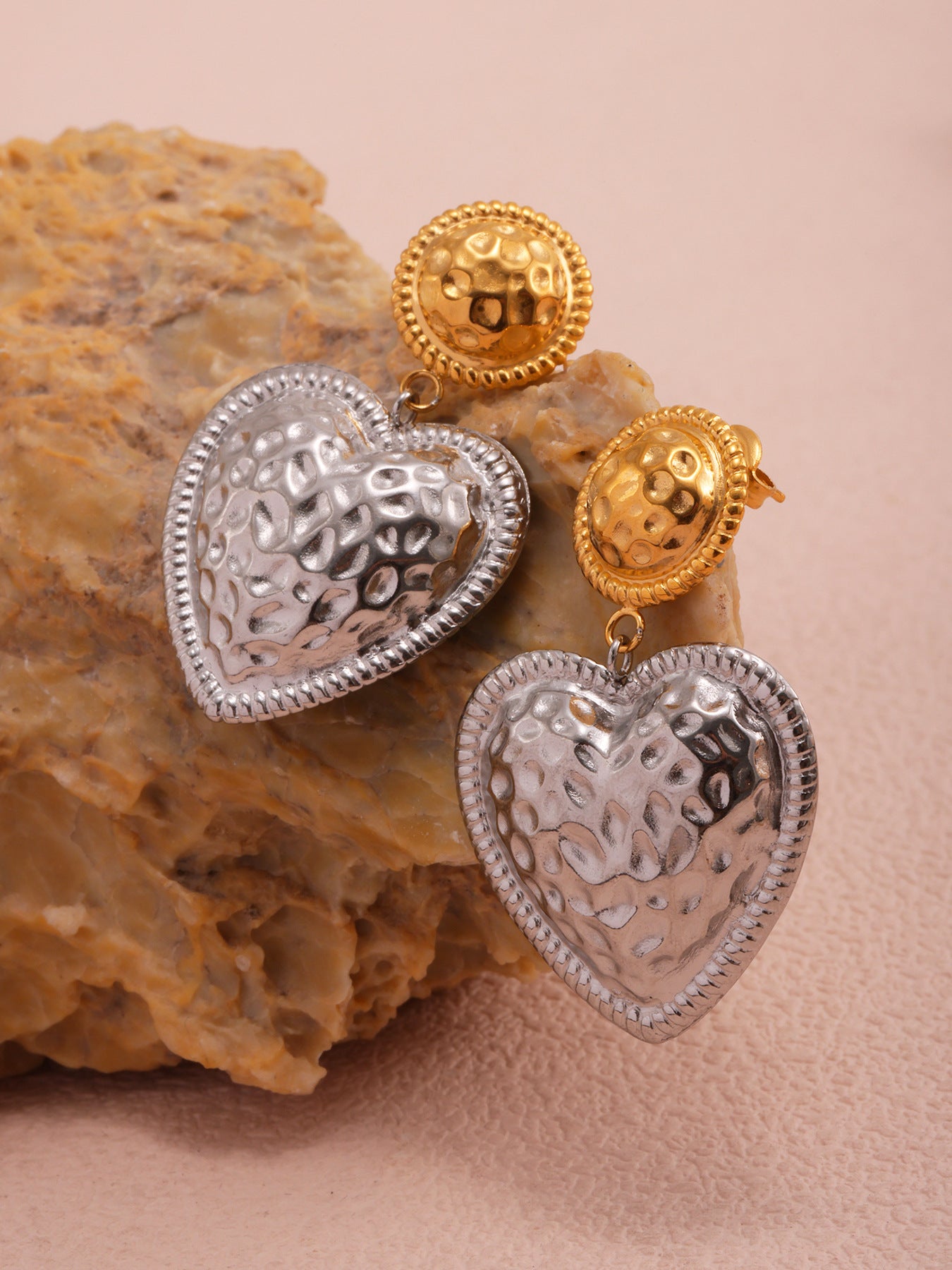 Planderful Peach Heart Stud Earrings 18K Gold Plated Ladies