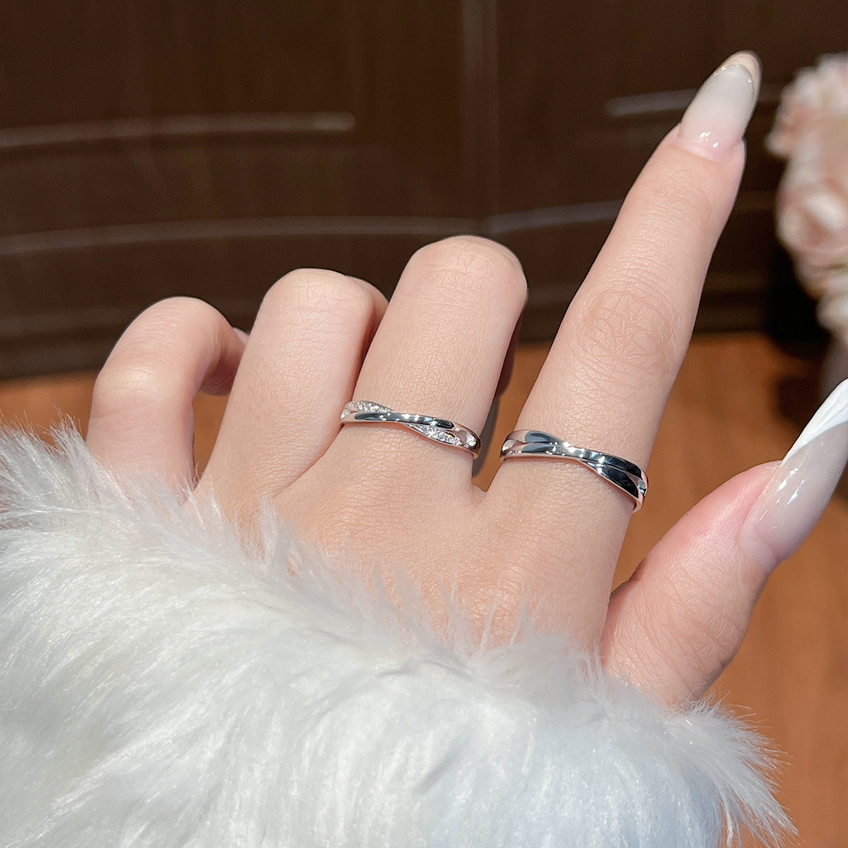 Mobius Male S925 Sterling Silver Women's Ring