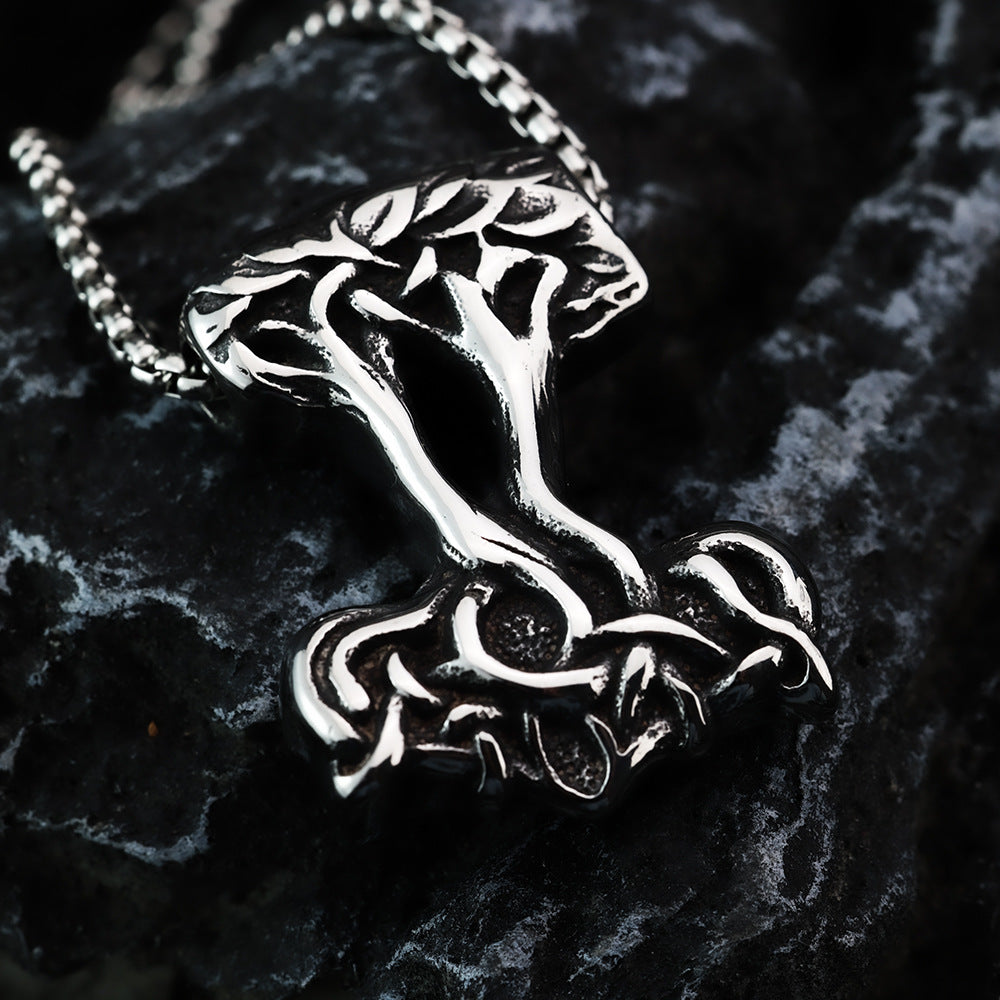 European and American Retro Stainless Steel Men's Pendant