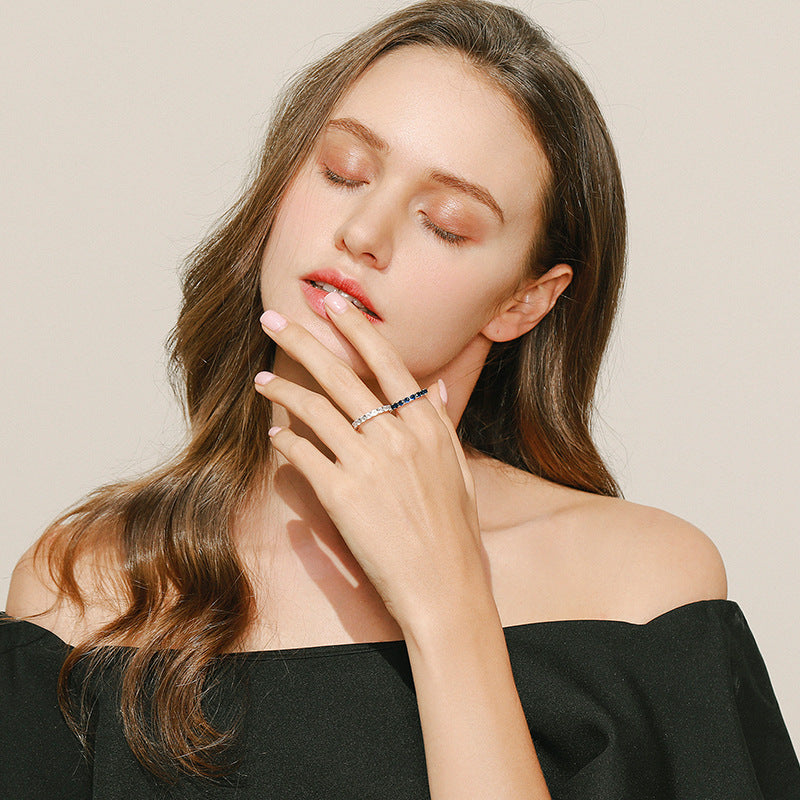 Luxurious S925 Sterling Silver Zircon Ring with Unique Design for Women - Fashionable Instagram Ring