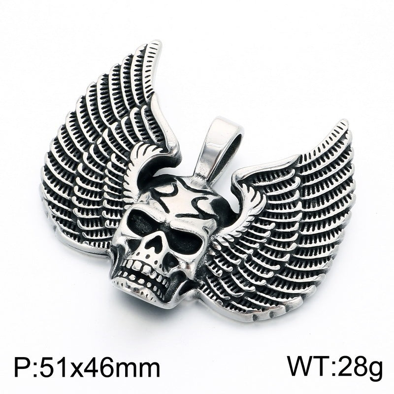 Viking Horn Helmet Pendant Zircon Blue Eyed Skull Pirate Skull Pendant Stainless Steel Necklace