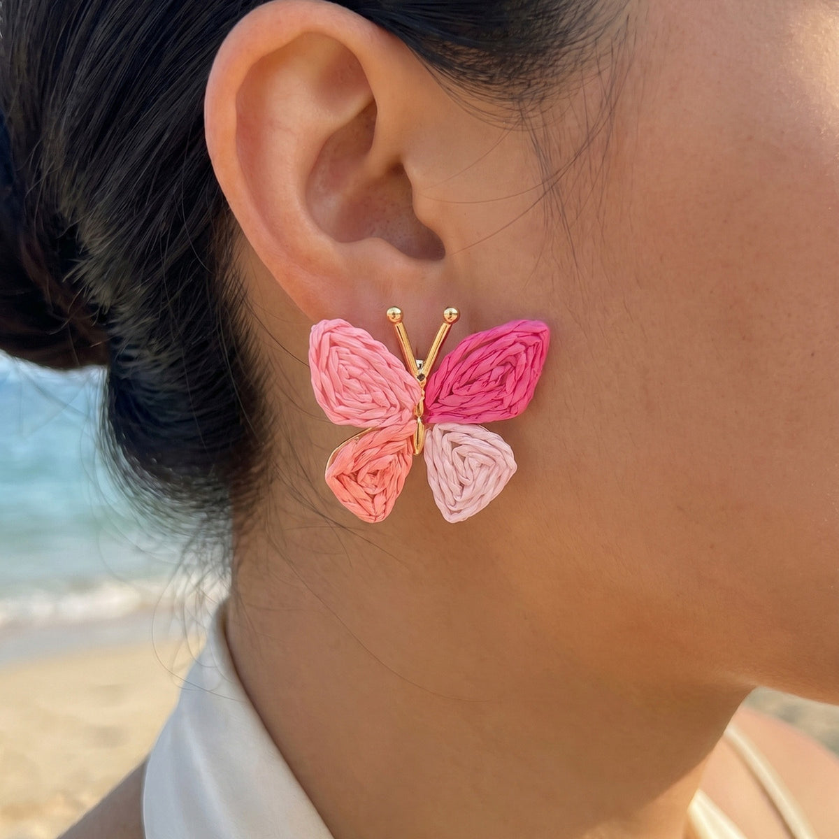 Shein Bohemian Vacation Wind Ears Hand-Woven Pink Rafite Earrings