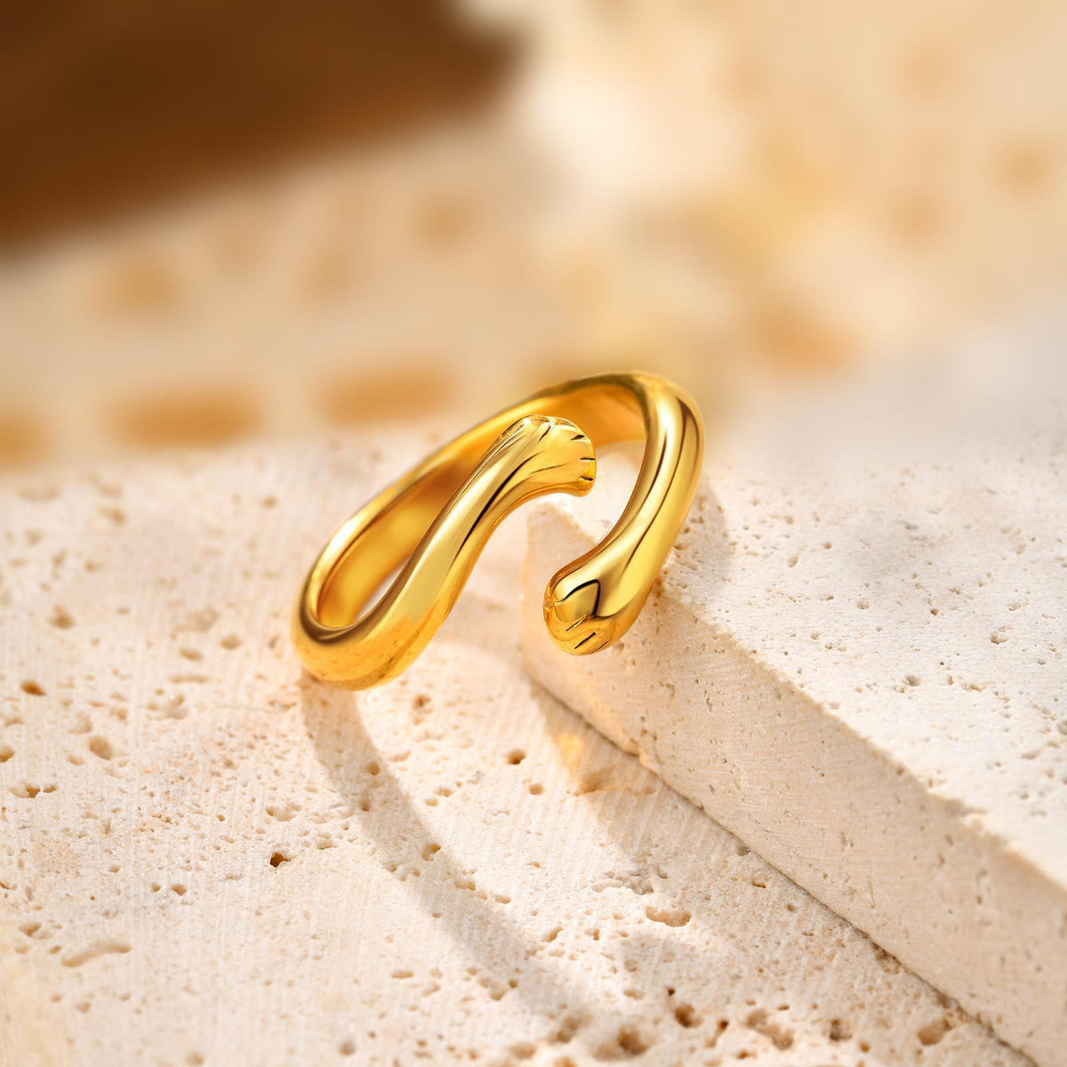 Stainless Steel Glossy Hug Opening Ring – Gold Ring Women's