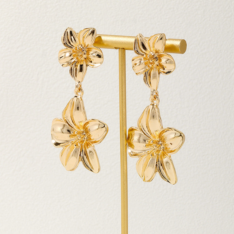 Wholesale Vienna Verve Metal Flower Earrings - Autumn Fashion Jewelry