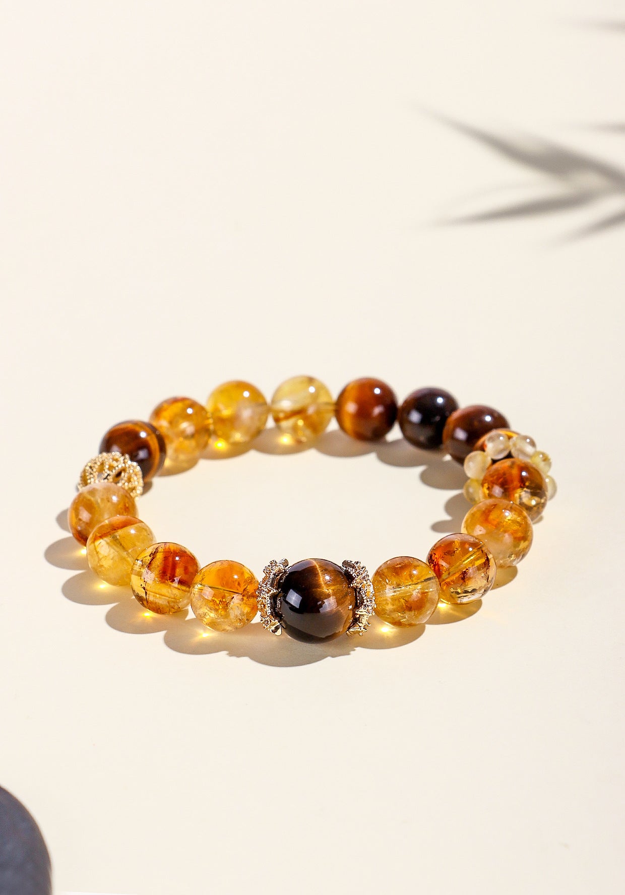Planderful Fortune's Favor Bracelet – Premium Natural Crystal Beads