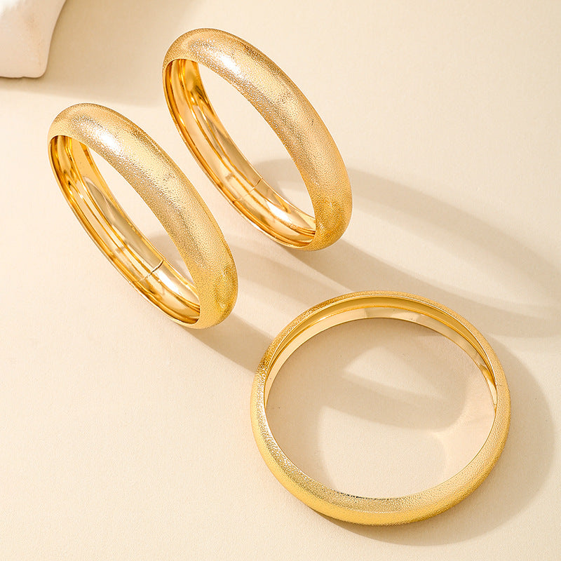 Planderful Vienna Verve Bracelet Set – Elegant Matte Texture Design