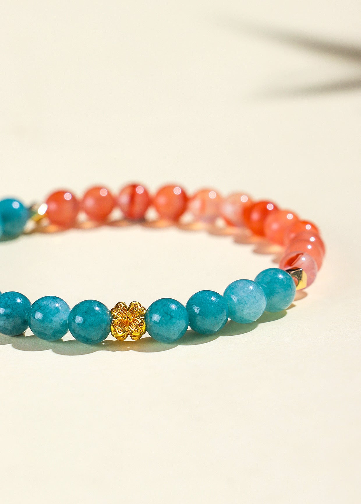 Planderful Fortune's Favor Bracelet – Fresh and Sweet Chalcedony Agate Design