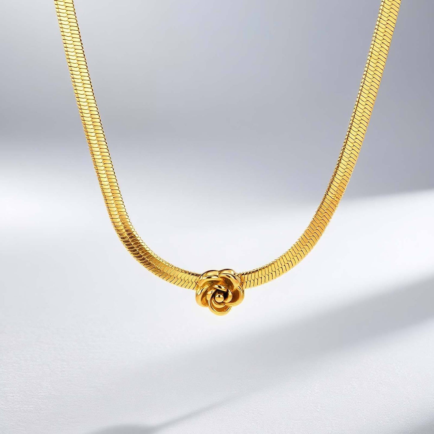 Stainless Steel Ladies Flower Snake Chain Rose Blade Chain Necklace Gold